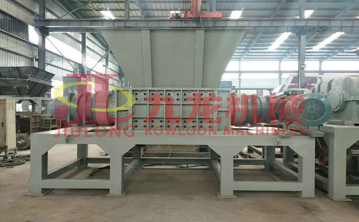 廢舊家具破碎機(jī)